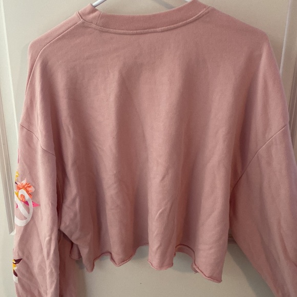 Pink - Light pink crop top sweatshirt Size Large - Picture 4 of 4